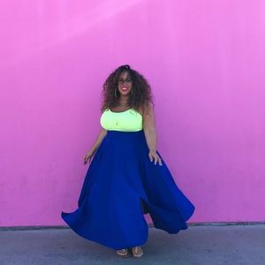 Beautiful blue skirt!!